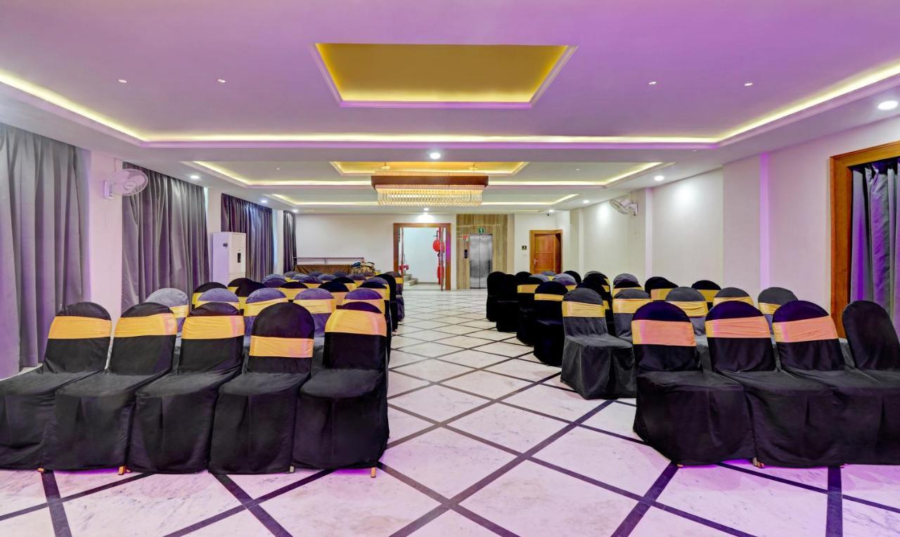 Hotel Treebo C1 Taj Nirvana 3*